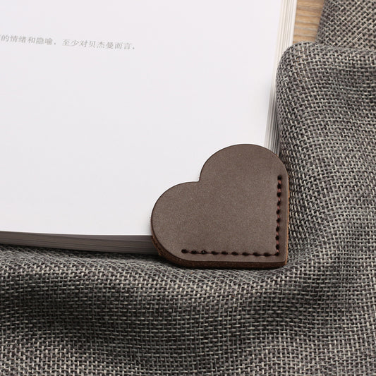 Retro Simple Heart-shaped Book Pager